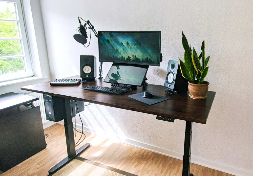 Elektrisch höhenverstellbarer Schreibtisch | Exeta ErgoSmart